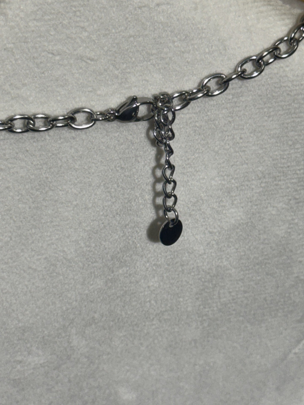 Collier Karine