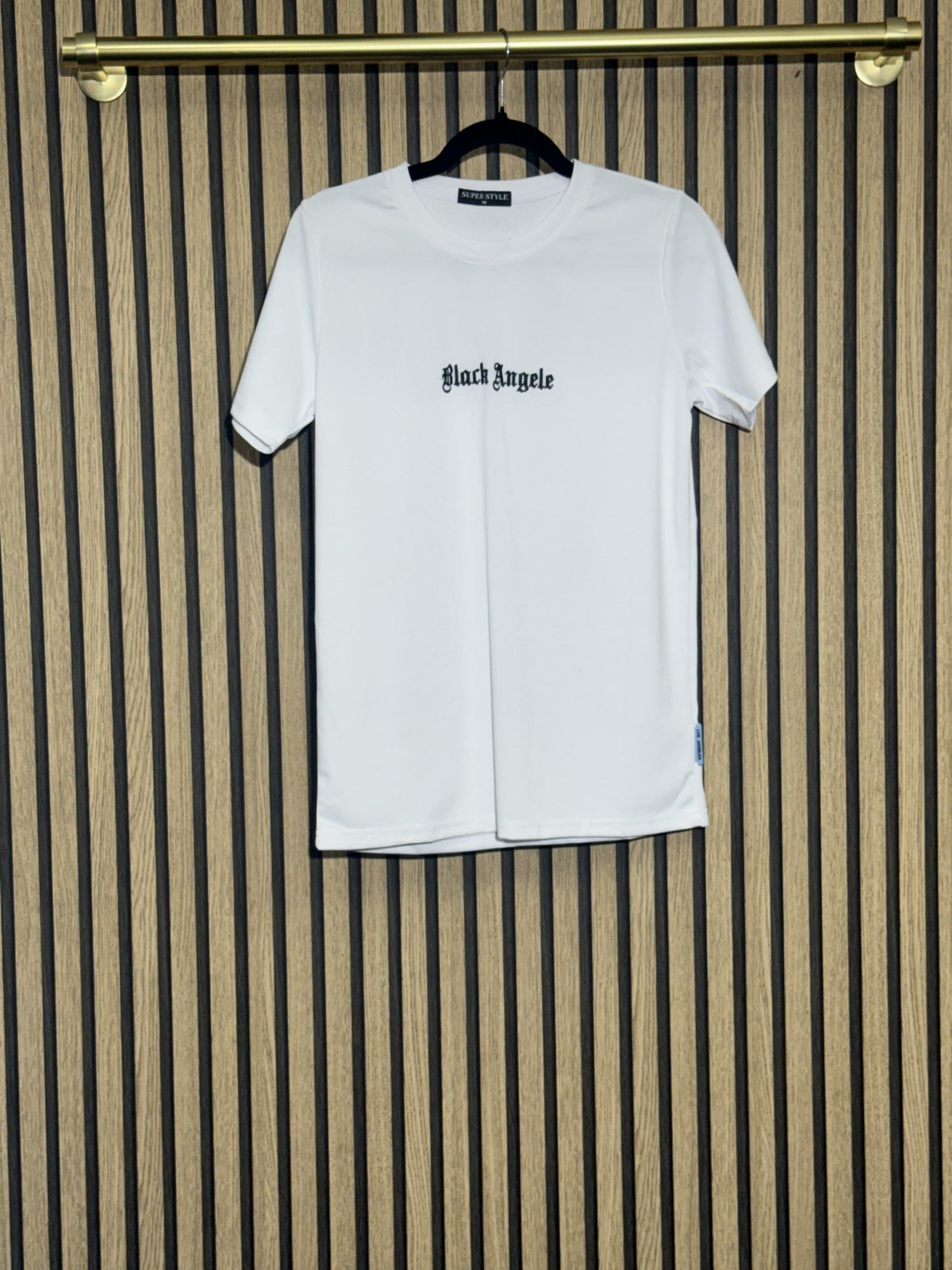 T-shirt Angele